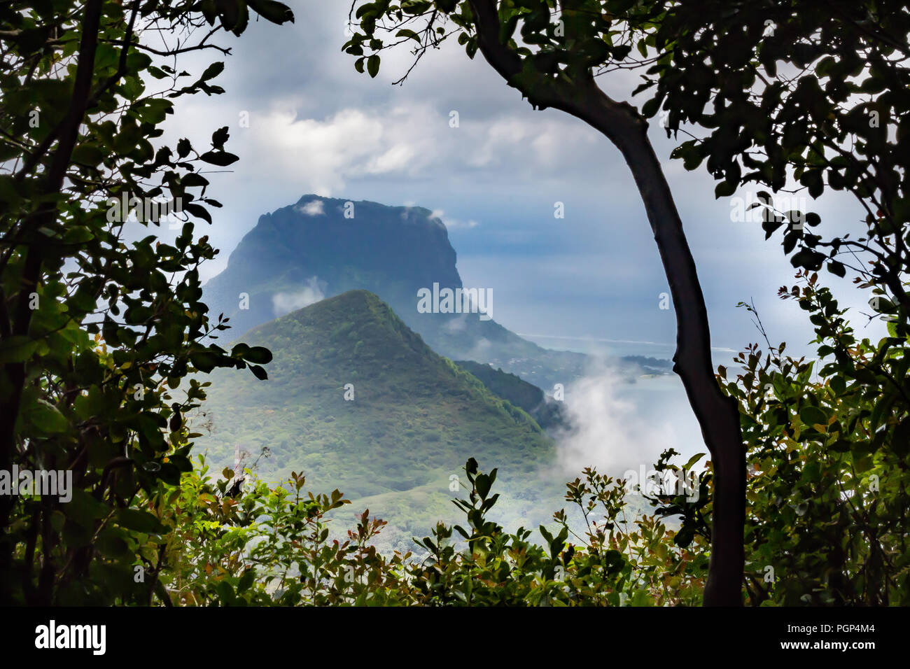 Blick auf Mauritius und den berühmten Berg Le Morne Brabant Stockfoto