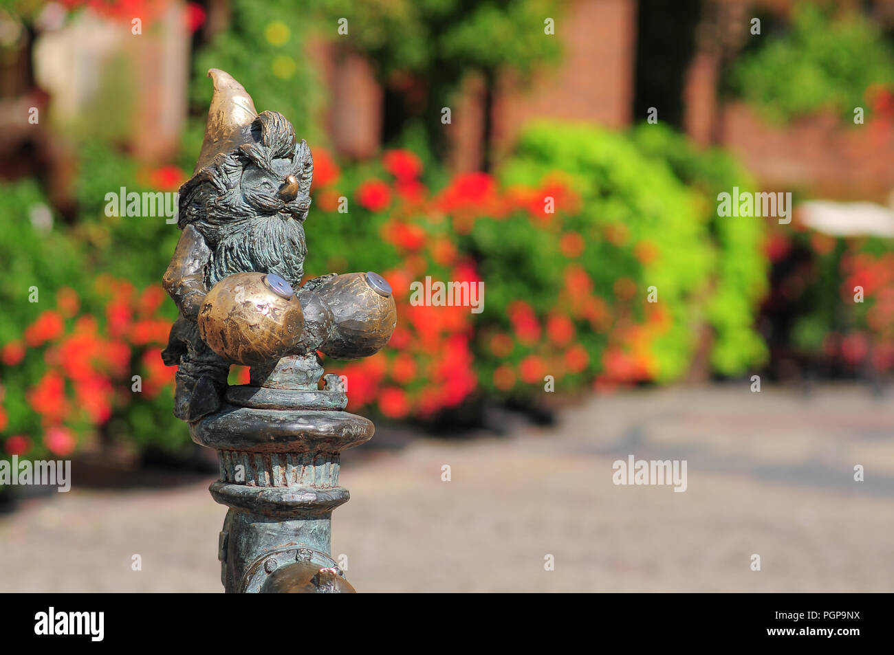 Kleine Zwerge, Gnome-Statue in Wroclaw, Polen, August 2018 Stockfoto