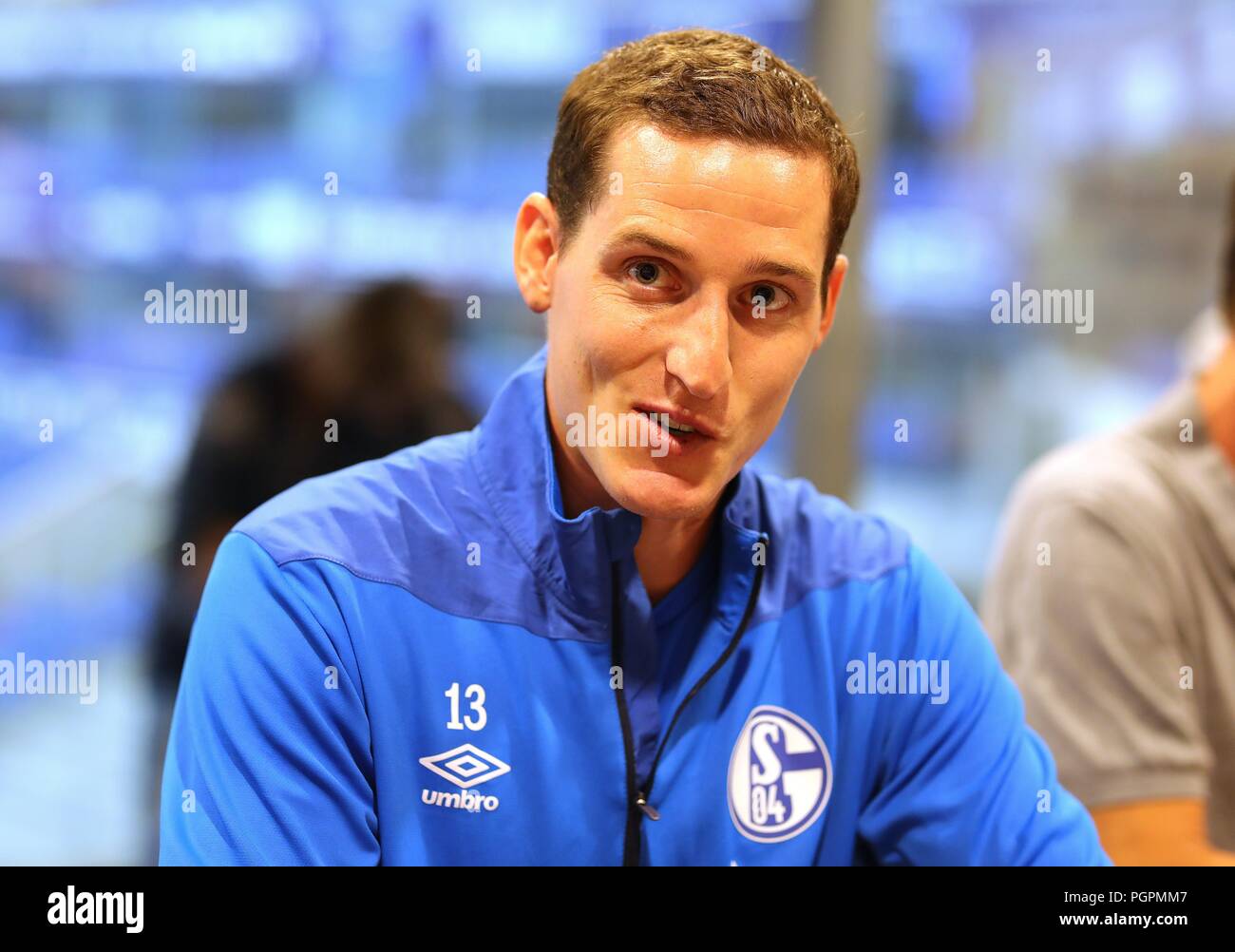 Firo: 28.08.2018, Fußball, 1.Bundesliga, Saison 2018/2019, FC Schalke 04, Ausbildung, Sebastian Rudy, Porträt | Stockfoto