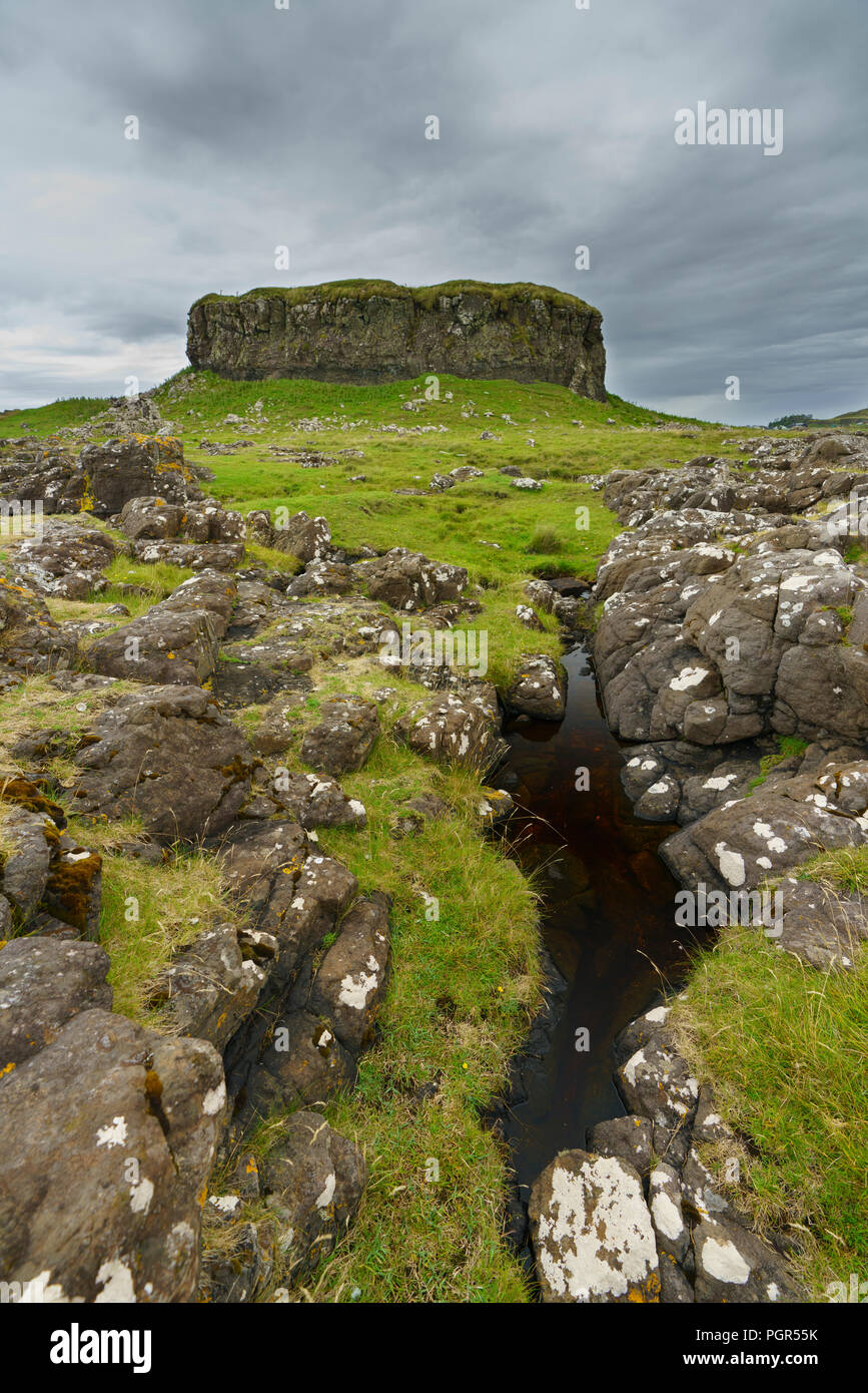 Dramatische Landschaft auf der Insel von Muck in der Inneren Hebriden in Schottland. Stockfoto