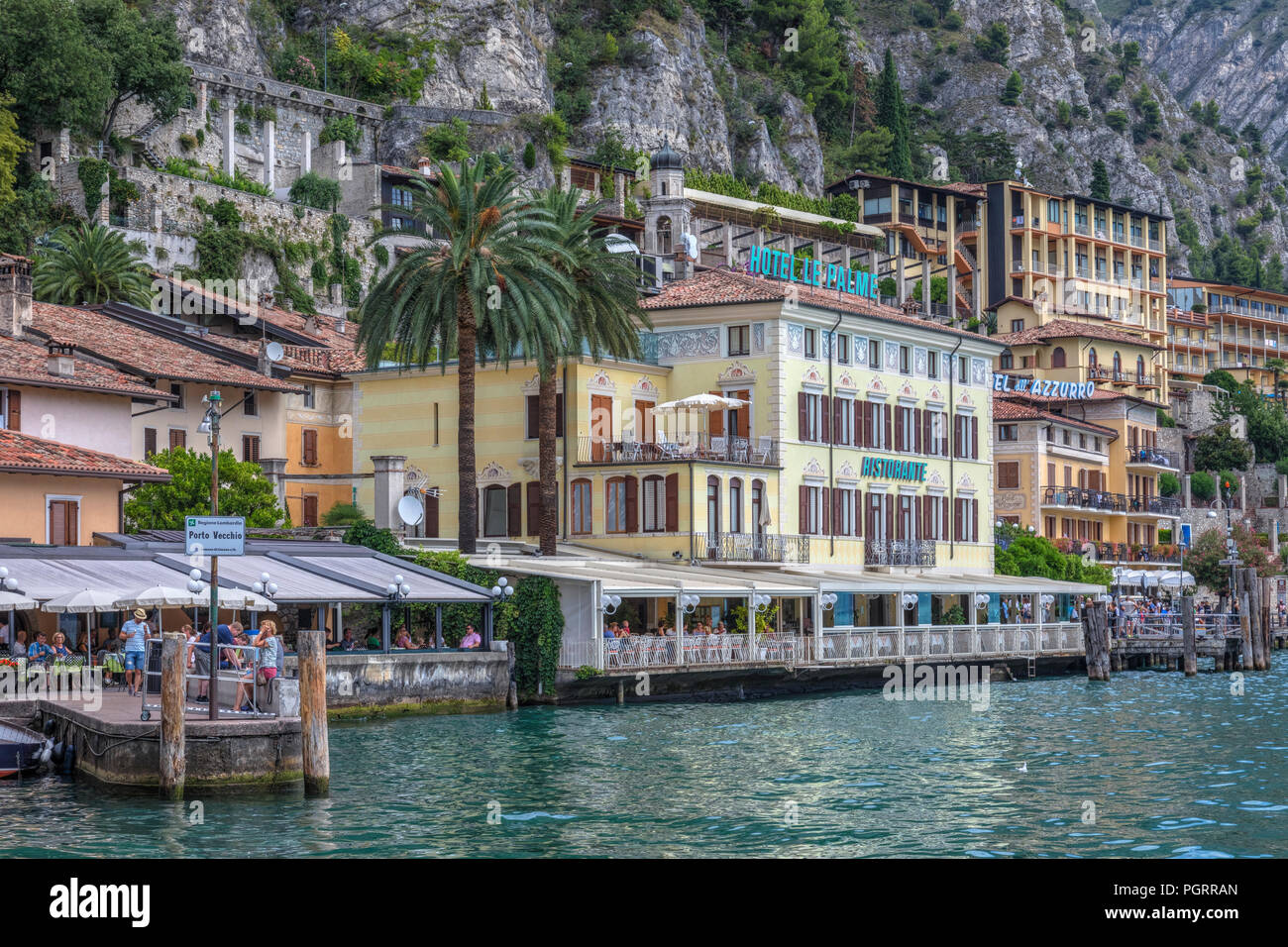 Limone Sul Garda, Gardasee, Lombardei, Italien, Europa Stockfoto