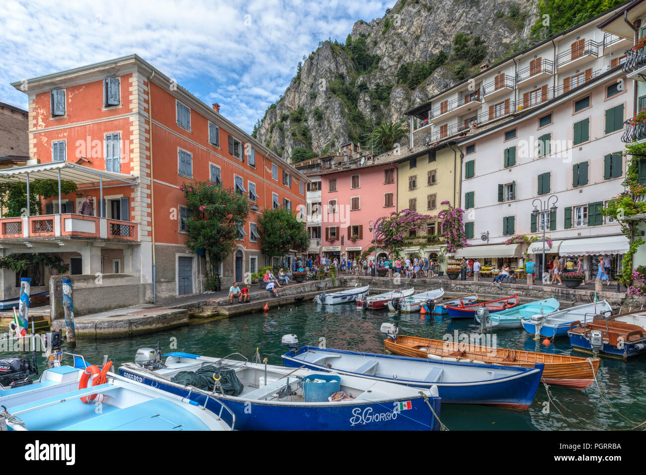 Limone Sul Garda, Gardasee, Lombardei, Italien, Europa Stockfoto