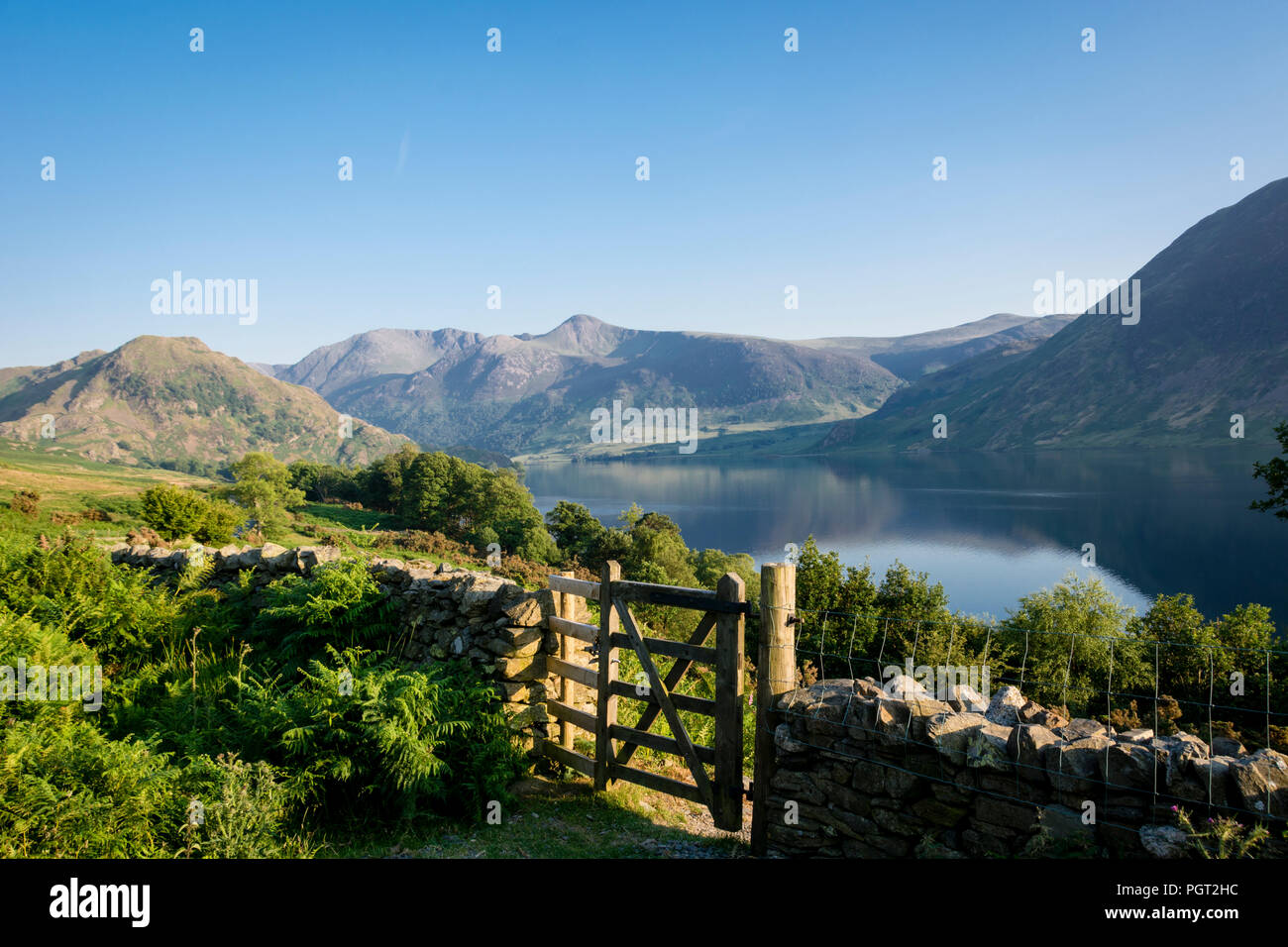 Hohe Stile reichen von Crummoch Wasser, Lake District, Cumbria, England Stockfoto