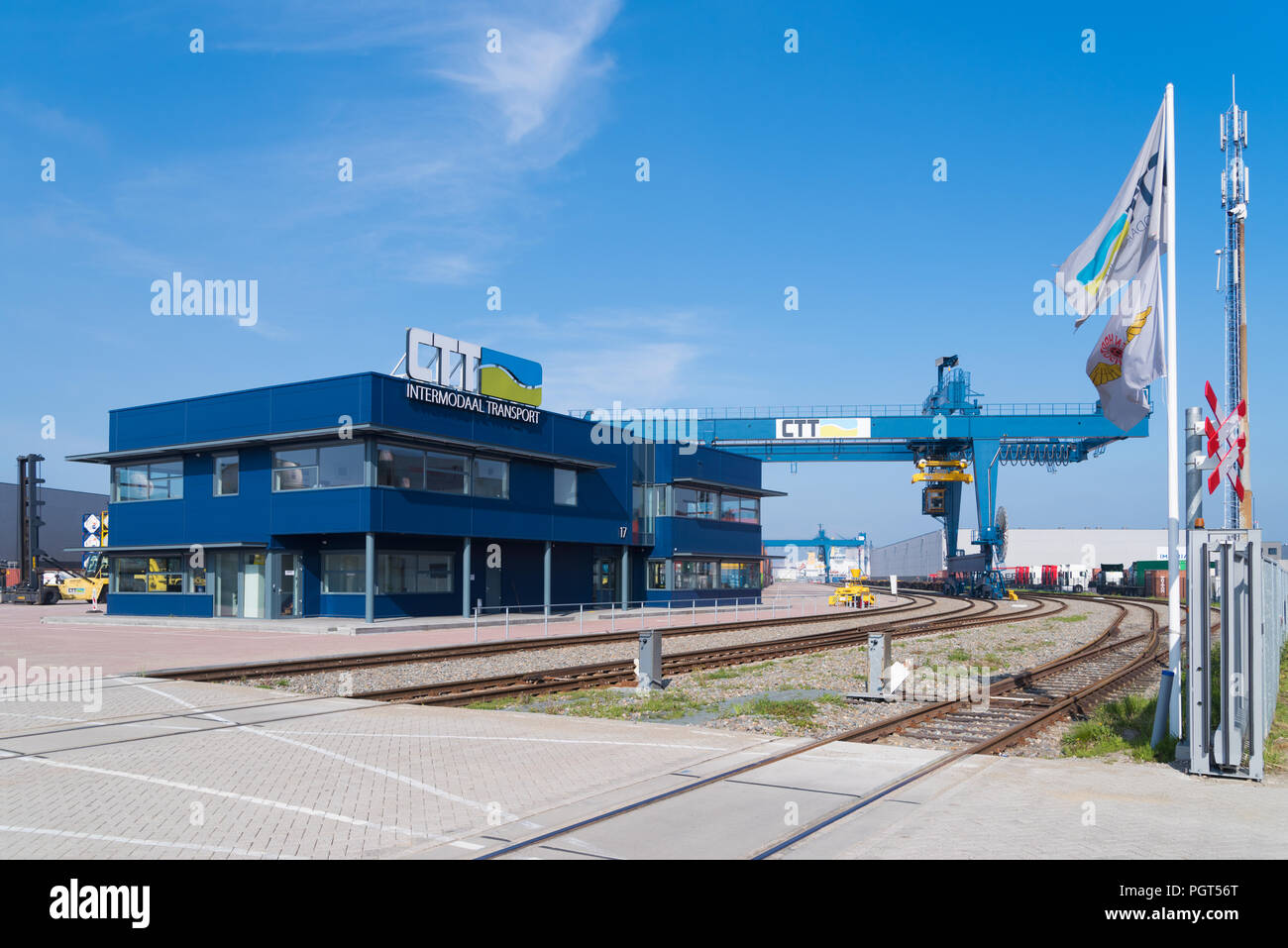 ROTTERDAM, Niederlande - 6. Mai 2017: Branche des Combi Terminal Twente, ein Container Lagerung und Umschlagterminal im Hafen von Rotterdam, w Stockfoto