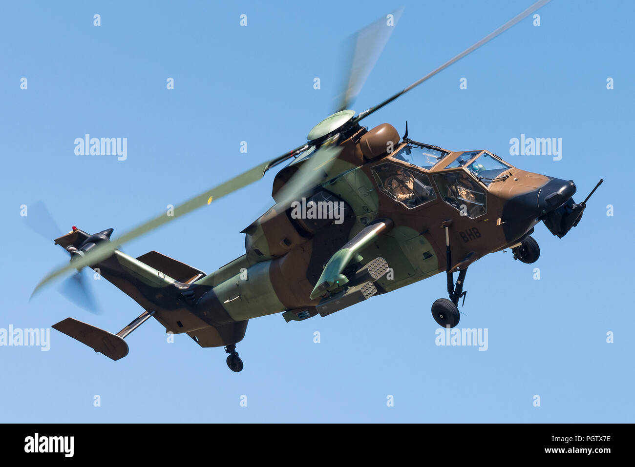 Ein Eurocopter Tiger Kampfhubschrauber vom 5 Kampfhubschrauber Therapieschema mit der französischen Armee. Stockfoto