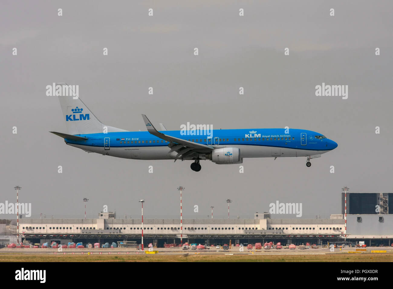 KLM Royal Dutch Airlines Boeing 737-800 in Malpensa (MXP/LIMC), Mailand, Italien Stockfoto