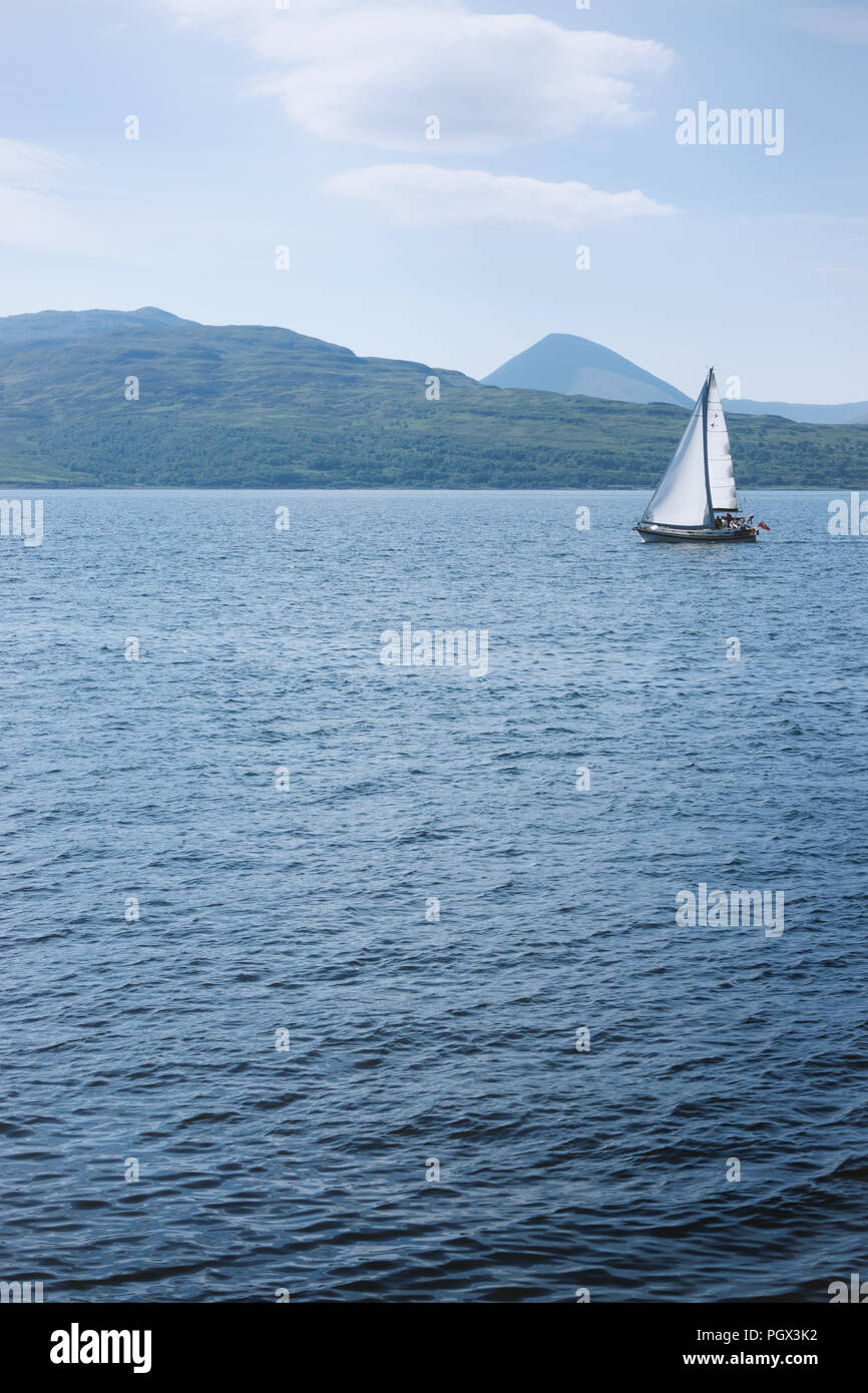 Yachtcharter Segeln auf Klang der Mull Stockfoto