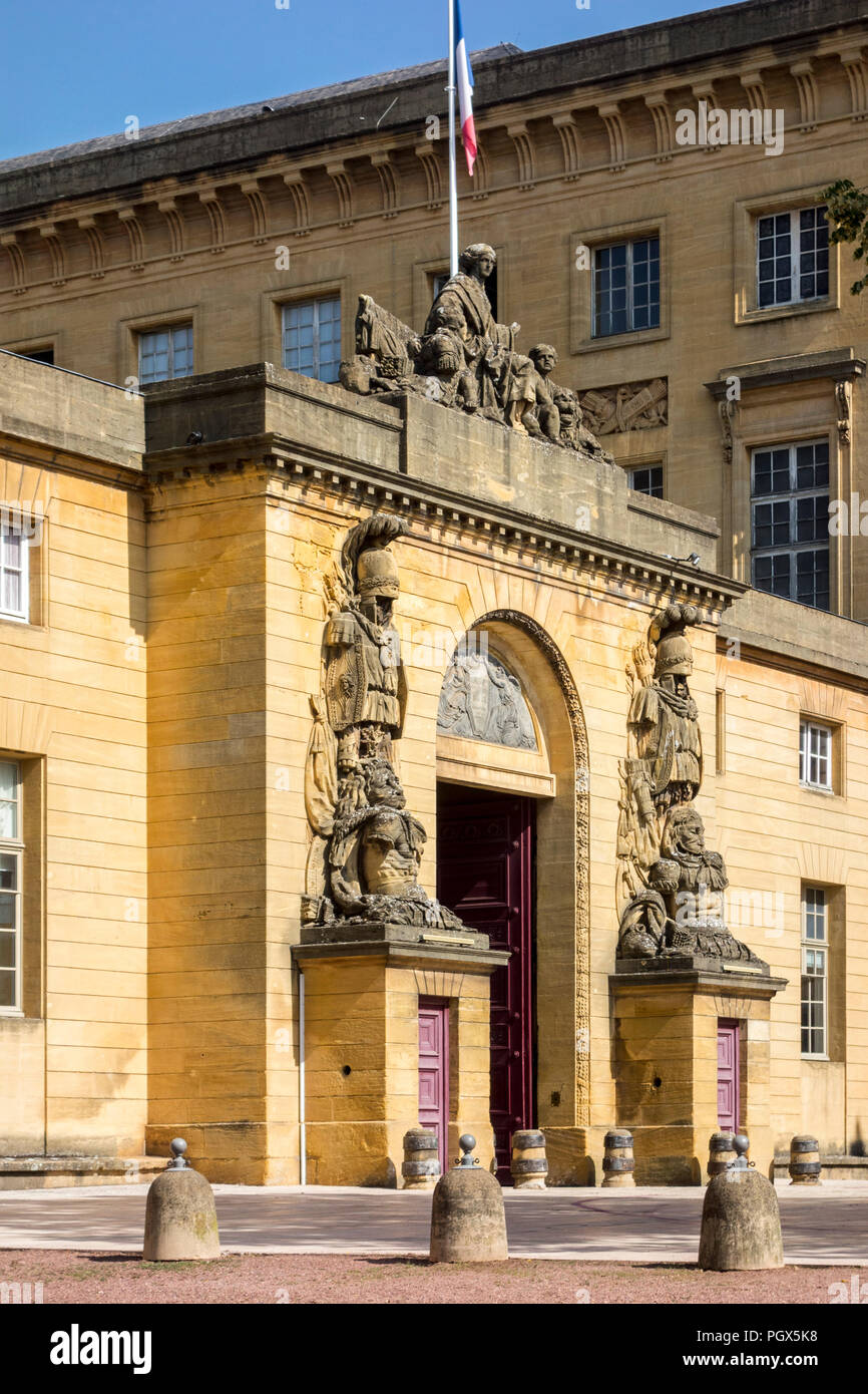 Eingang des Cour d'appel de Metz/Courthouse/Palast der Justiz in der Stadt Metz, Moselle, Lorraine, Frankreich Stockfoto