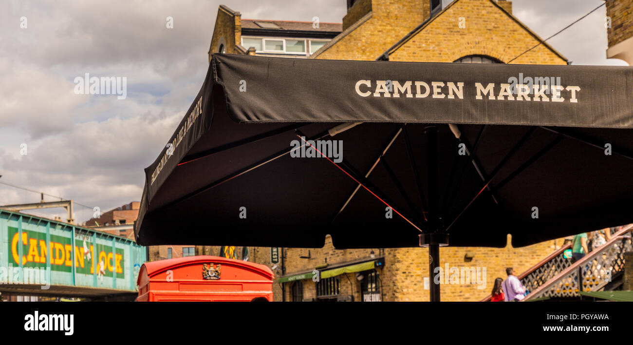 Eine typische Ansicht im Camden Market in London Stockfoto