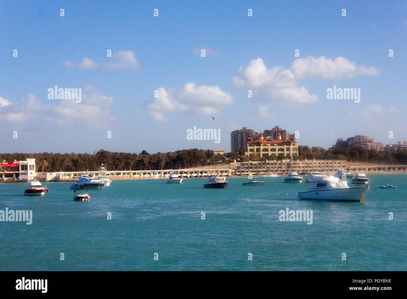Leuchtturm von Alexandria und thr Montaza Palastes Stockfoto