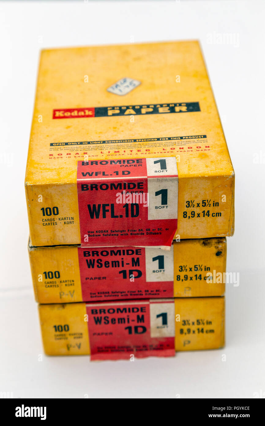 Alte Fotopapier Kodak die Eastman Kodak Company ist ein US-amerikanischer Technologie Unternehmen produziert, dass Imaging Produkte für die Fotografie. Stockfoto