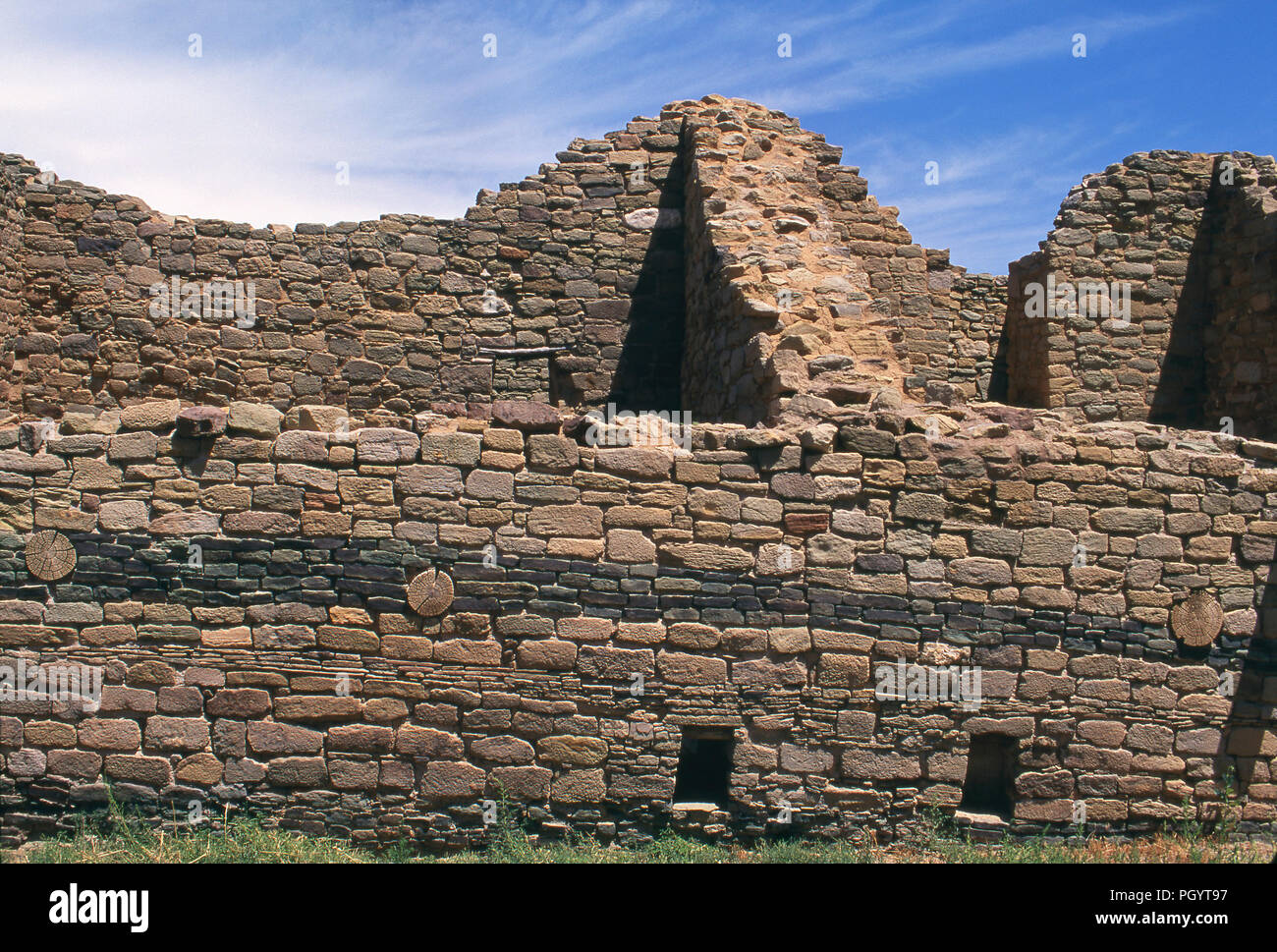 Ancestral Puebloan/Anasazi Ruinen, Aztec National Monument, New Mexico. Foto Stockfoto