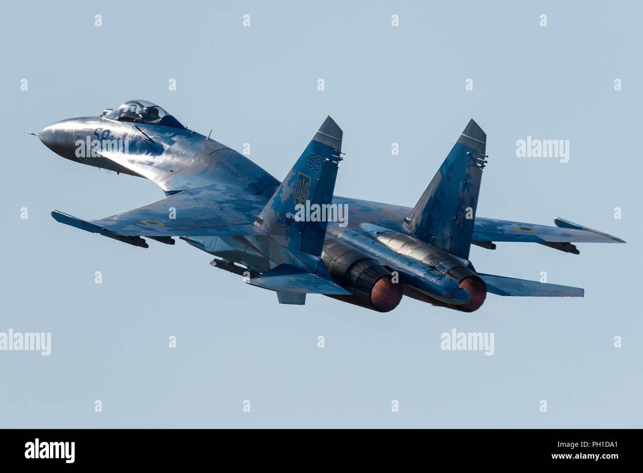 Eine Suchoi Su-27 "FLANKER" multirole Fighter Jet der Ukrainischen Luftwaffe im Royal International Air Tattoo 2018. Stockfoto