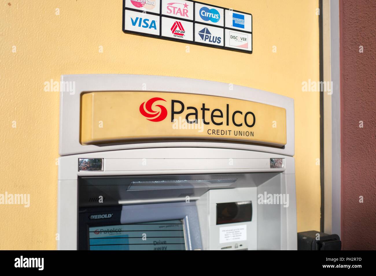 Automated Teller Machine (ATM) mit Logo an Patelco Credit Union Niederlassung in Dublin, Kalifornien, 23. Juli 2018. () Stockfoto