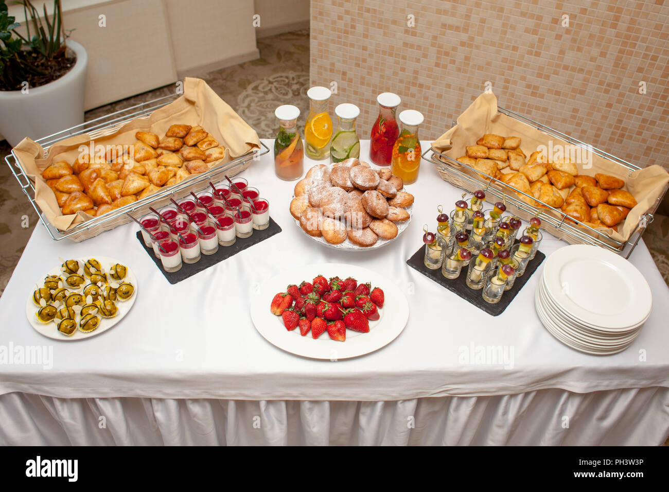 Kaffeepause, Catering einer Konferenz Stockfoto