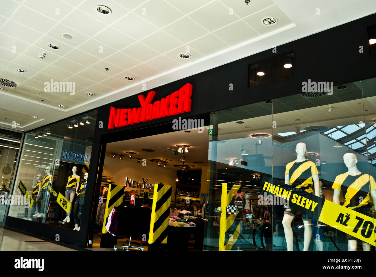 NewYorker fashion shop Eingang Stockfoto