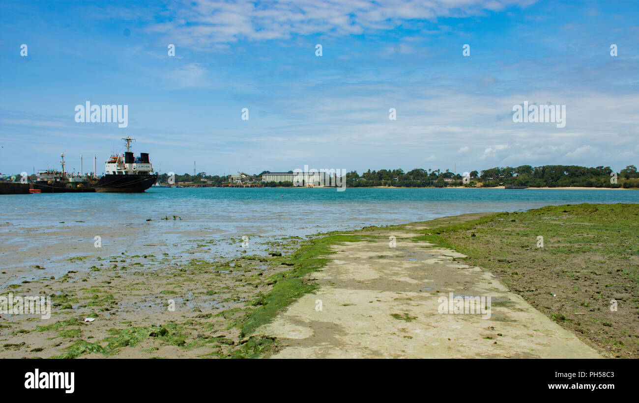 Bei Flut ist niedrig Stockfoto