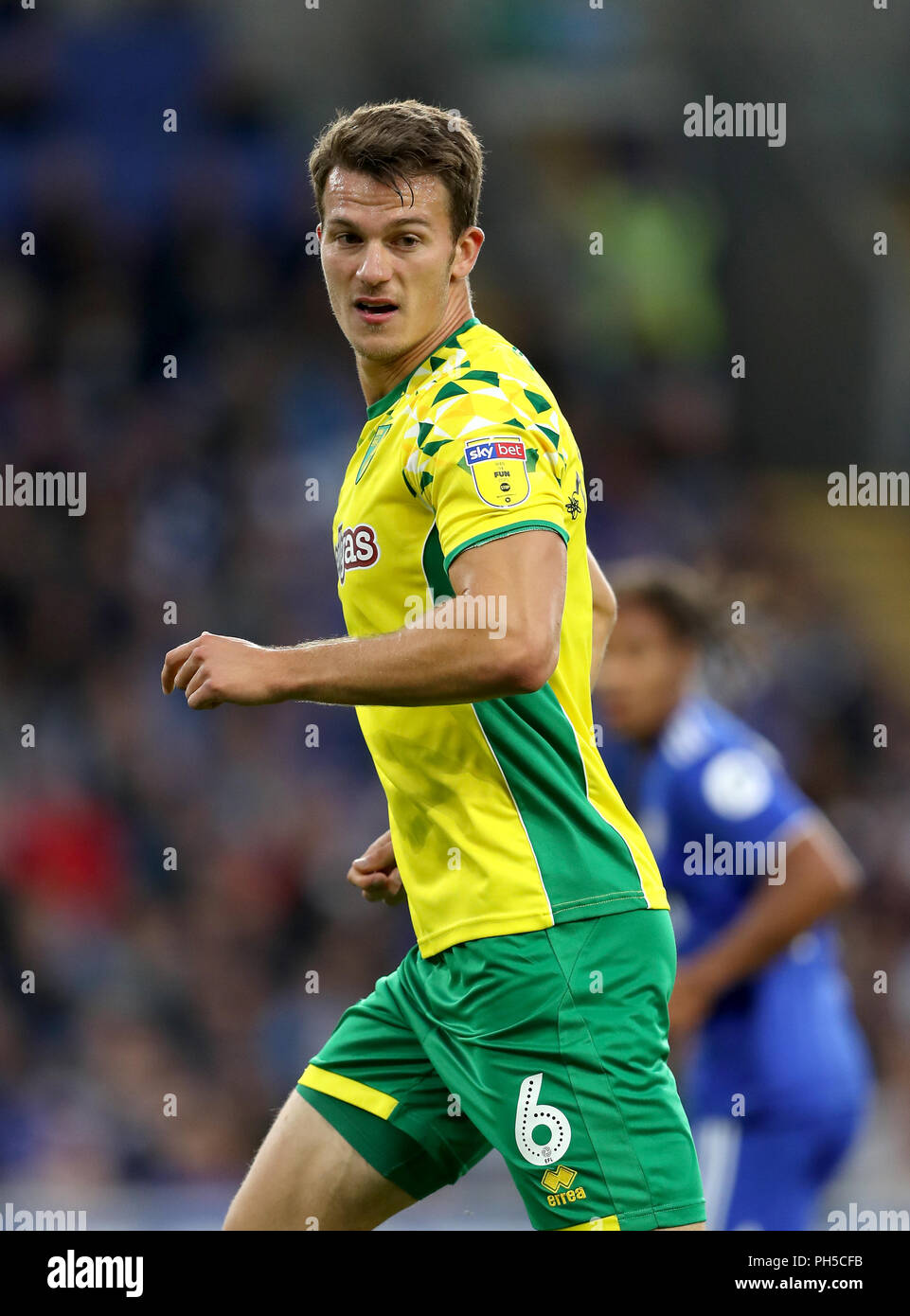 Norwich City Christophe Zimmermann während der carabao Cup, zweite Runde an der Cardiff City Stadium, Cardiff. Stockfoto