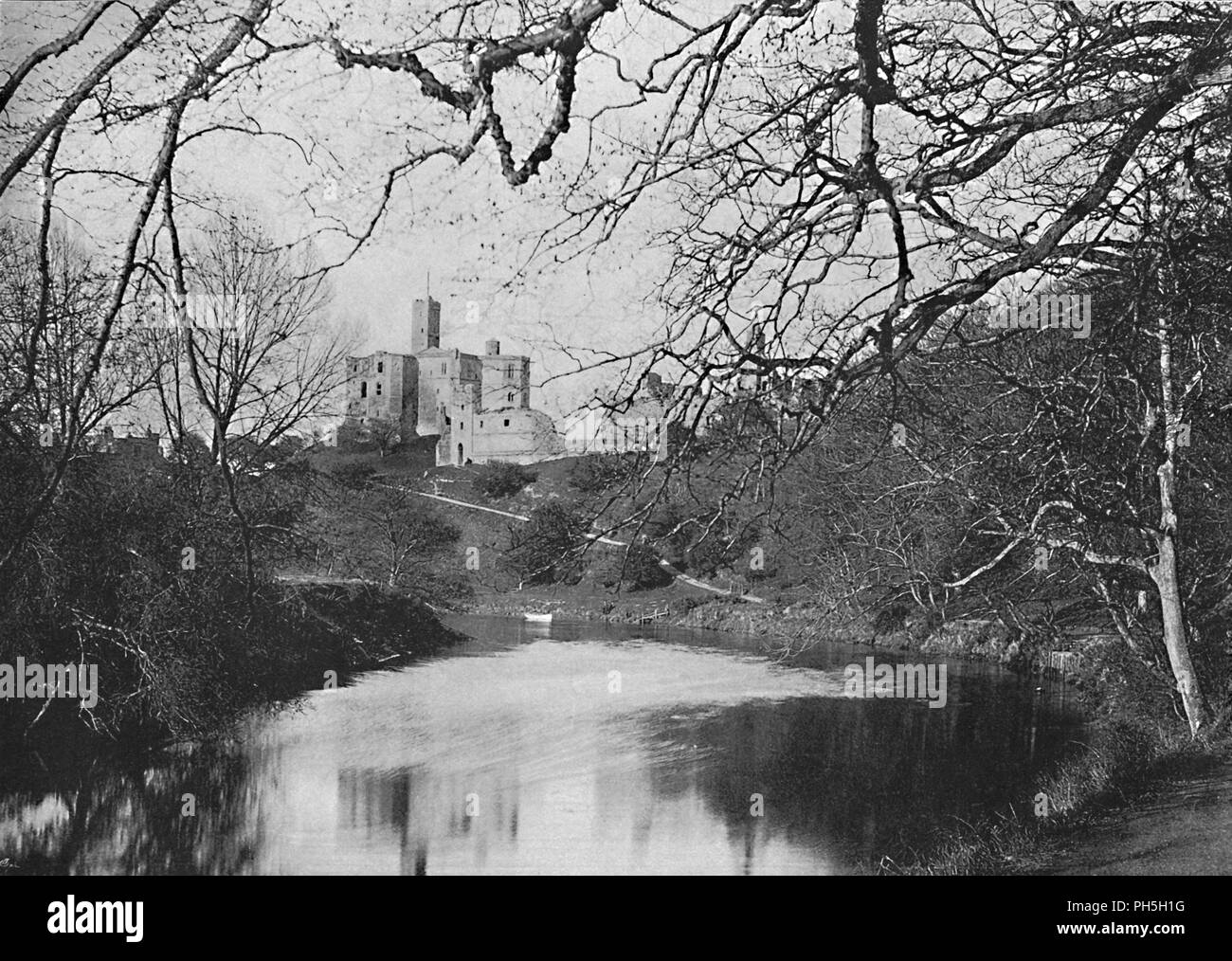 "Warkworth Castle', c 1896. Artist: M Tante. Stockfoto