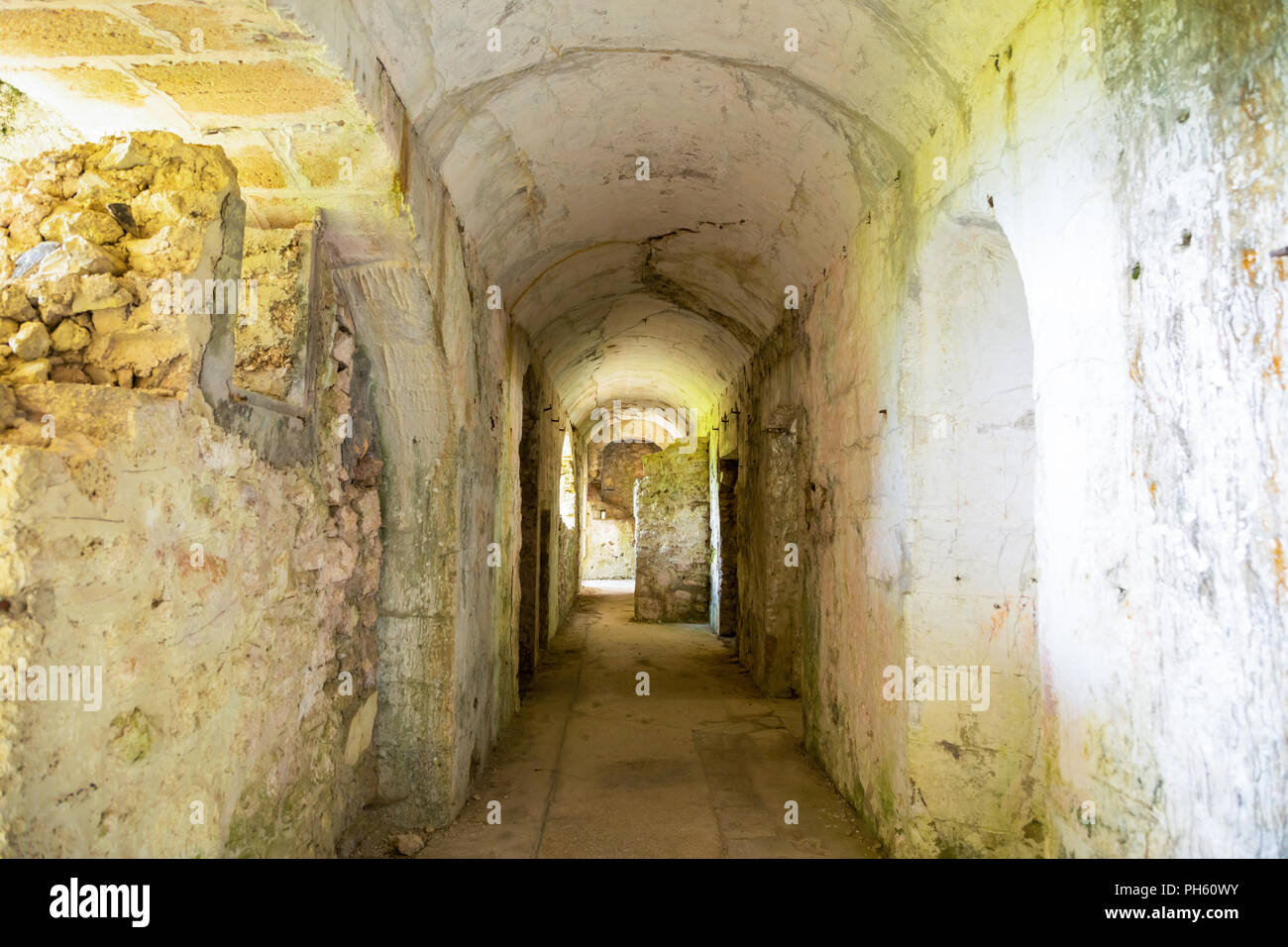 Artillerie Batterie der Sella Predil in der Nähe des Sees von Predil und Tarvisio in den Europäischen Alpen, Italien Stockfoto