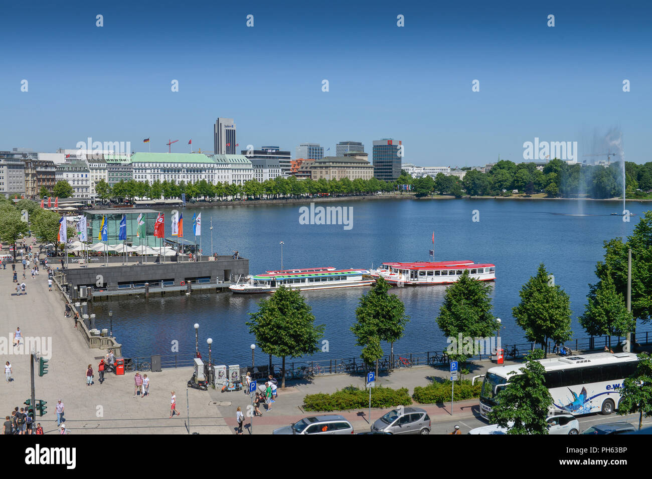 Der Jungfernstieg, Binnenalster, Hamburg, Deutschland Stockfoto