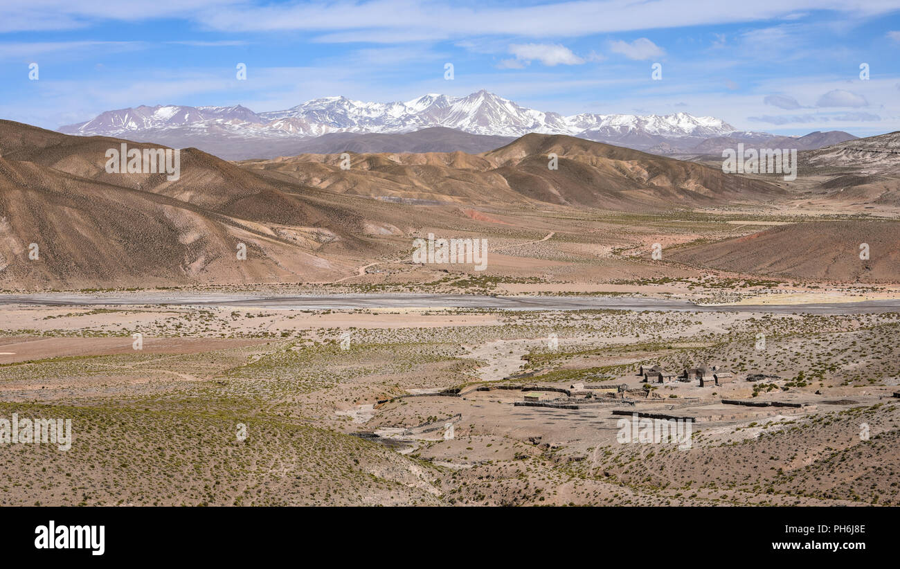 Dramatische Landschaften von den Bergen der Cordillera de Lipez, in Sur Lipez Provinz, Potosi, Bolivien Stockfoto