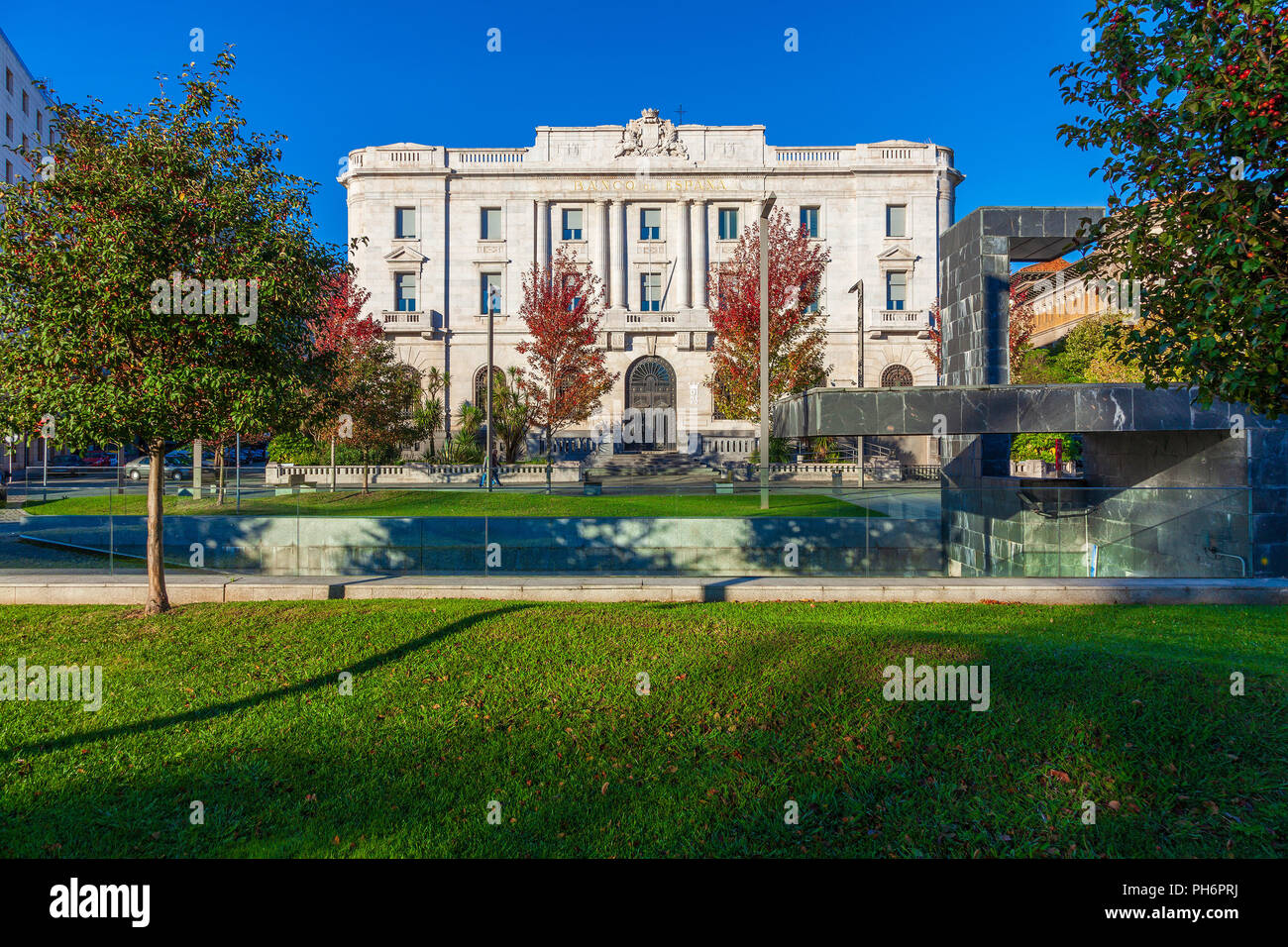 SANTANDER, Spanien - 31. Oktober 2013. Bank von Spanien Gebäude in Santander (Cantabria). Santander am 31. Oktober 2013 Stockfoto