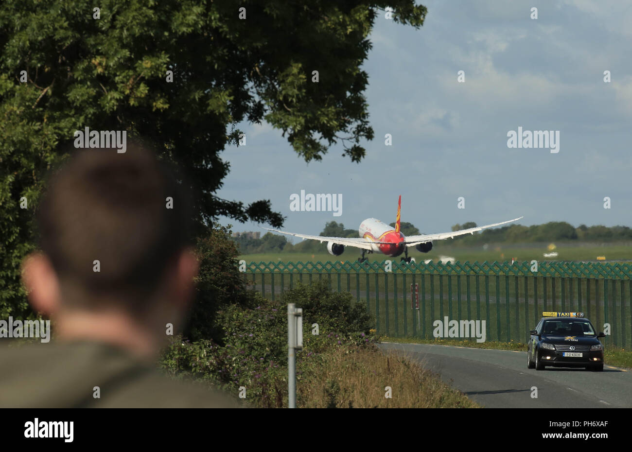 Flughafen Dublin Landungen und Starts. Stockfoto