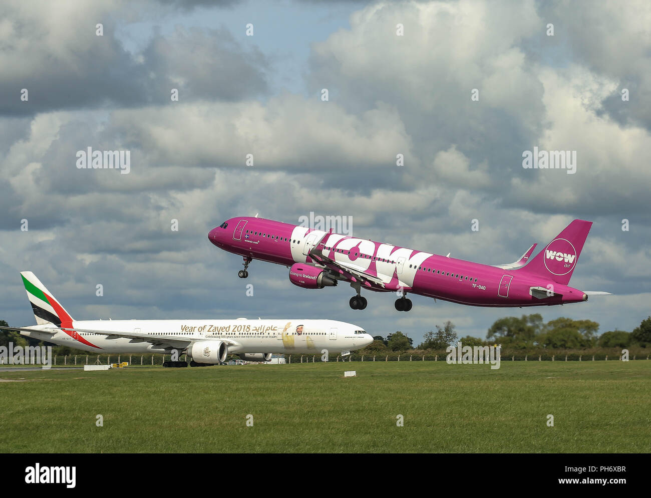 Flughafen Dublin Landungen und Starts. Stockfoto