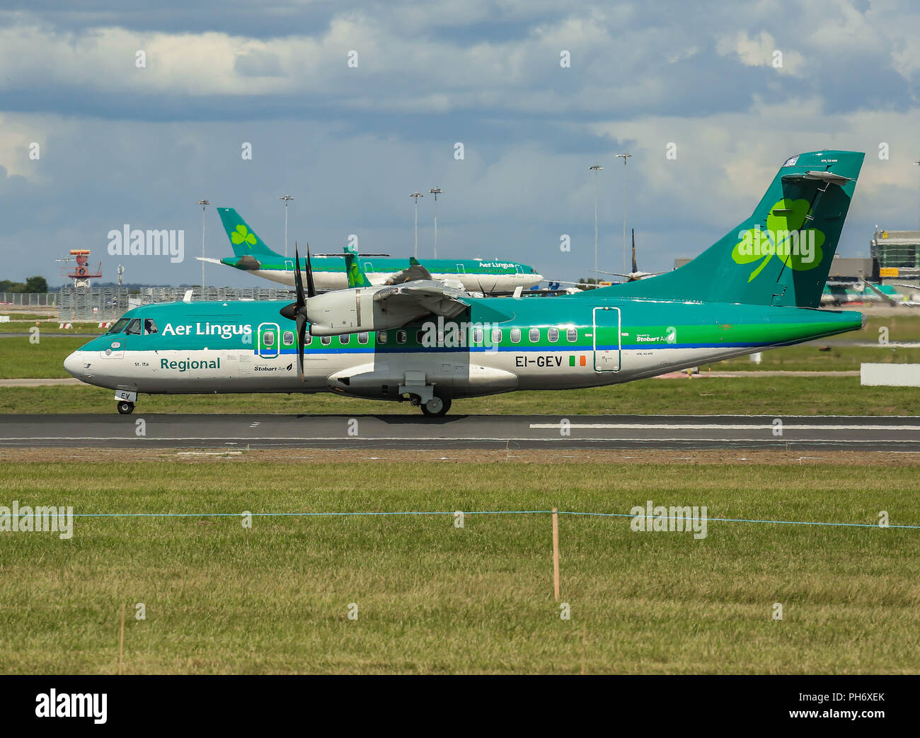 Flughafen Dublin Landungen und Starts. Stockfoto