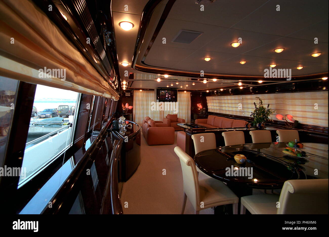 Motor Yacht Interior Stockfotos Motor Yacht Interior