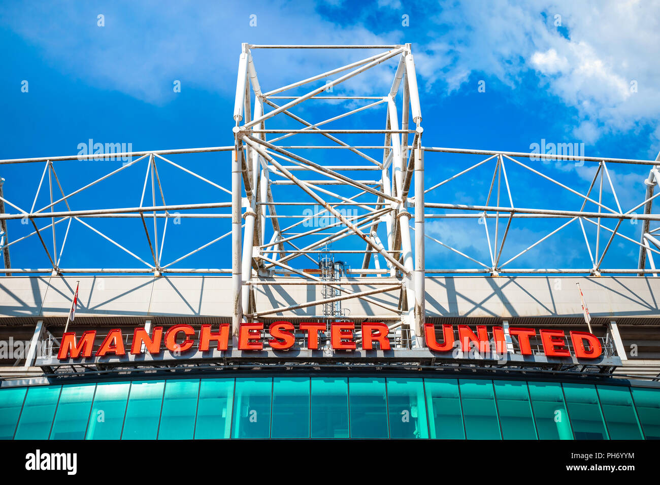 MANCHESTER, Großbritannien - 19 Mai 2018: Old Trafford ist die Heimat von Manchester United. Es ist die größte Verein Fußball-Stadion mit einer Kapazität von 74,994, hat U worden Stockfoto