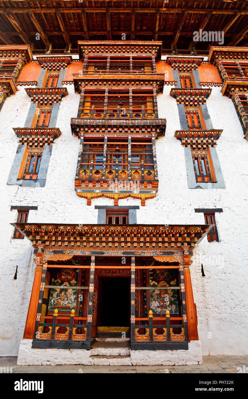 Die Dekoration im Inneren des Paro dzong Stockfoto