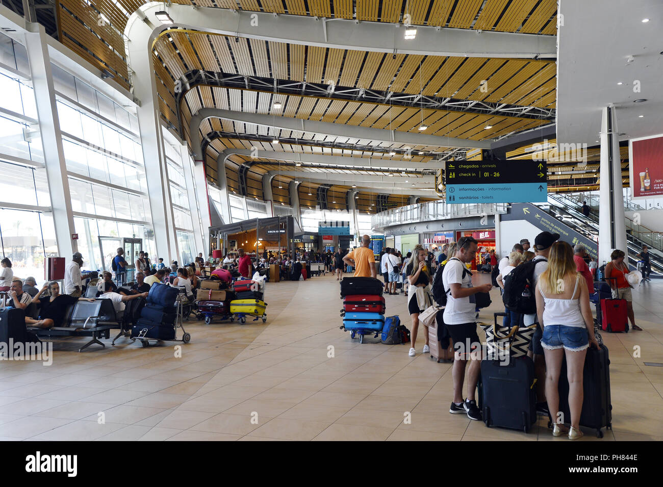 Flughafen Portugal Stockfotos und bilder Kaufen Alamy