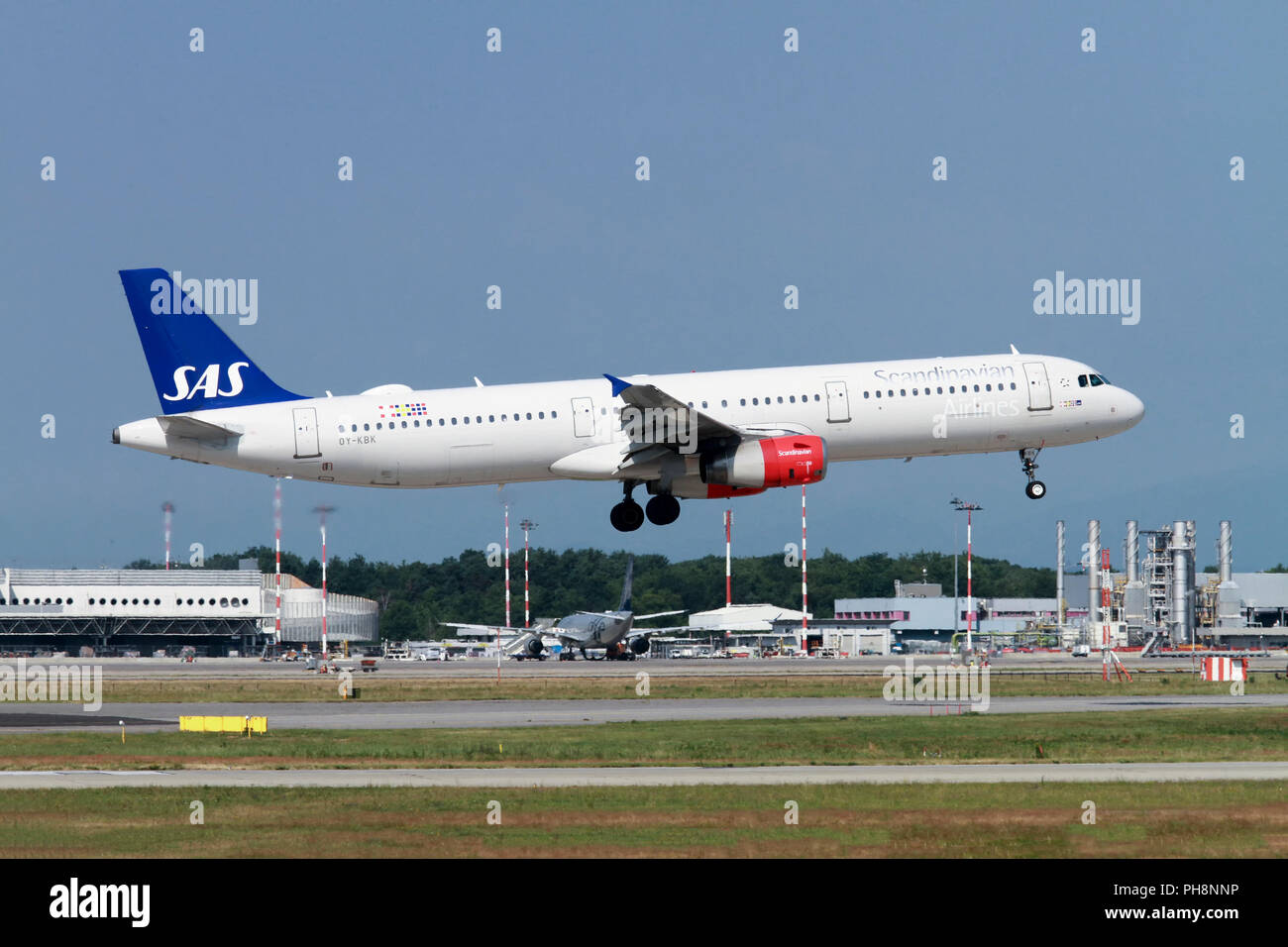 SAS Scandinavian Airlines Airbus A 321-200 (OY-KBK) in Mailand - Malpensa (MXP/LIMC) Italy Stockfoto