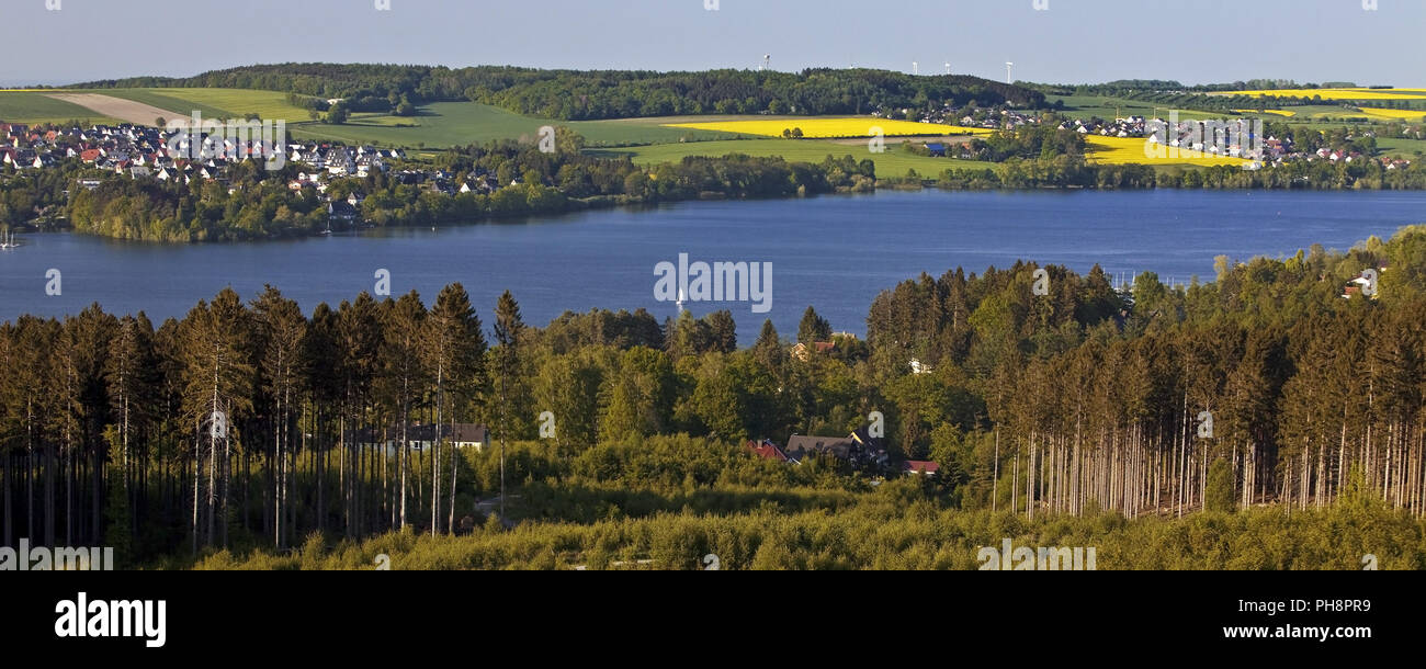 Blick auf See Bötzow im Frühjahr, Deutschland Stockfoto