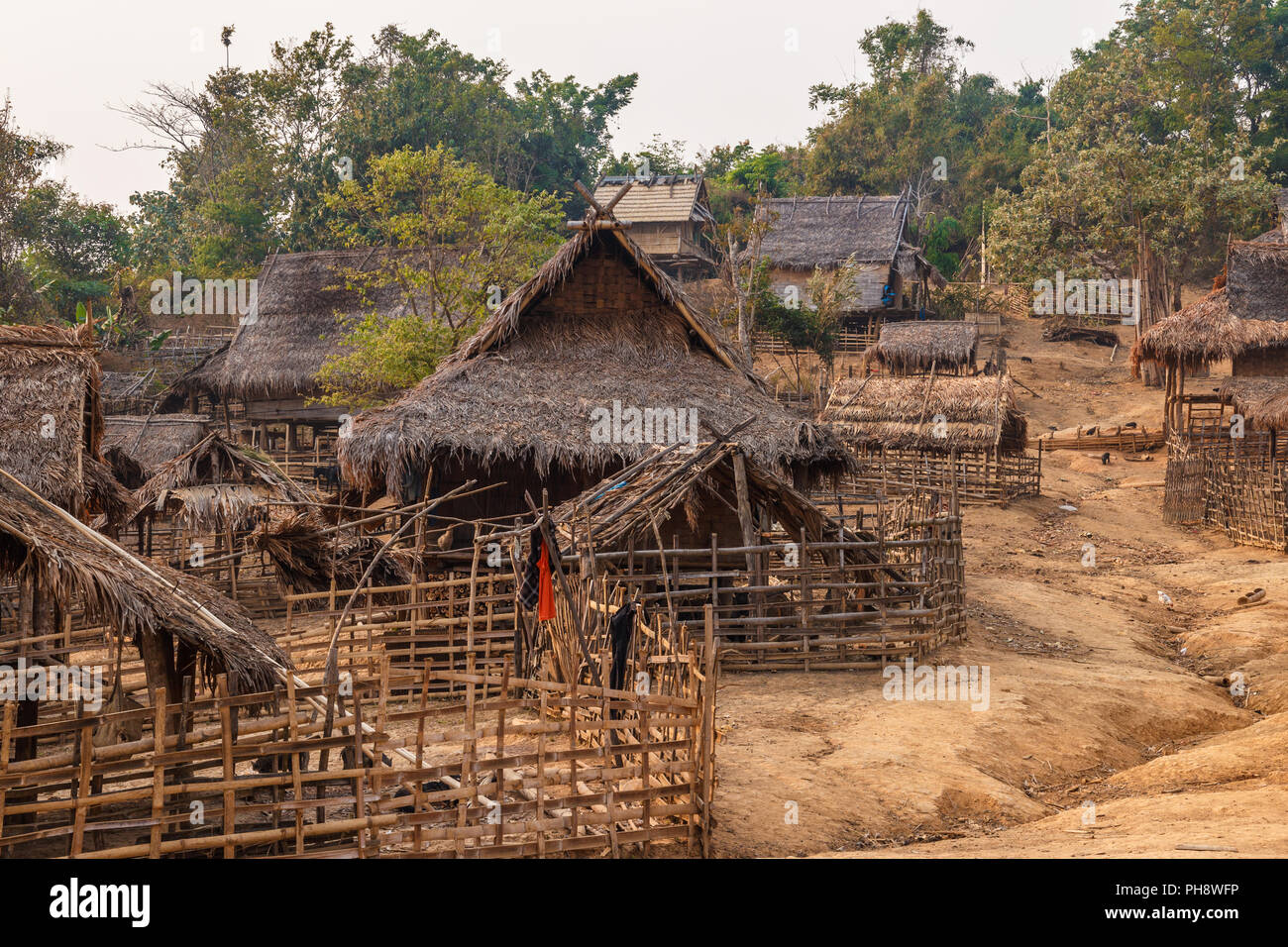 Khmu Dorf in Luang Namtha Provinz, Laos Stockfoto