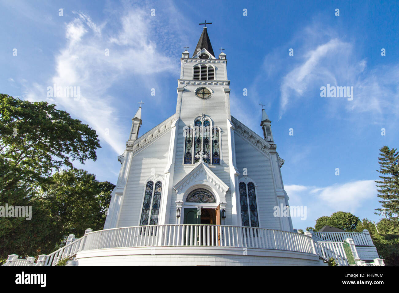 Mackinaw Island, Michigan, USA : Äußeres der historischen St. Anna Kirche auf Mackinac Island. Die Römisch-katholische Kirche ist ein historisches Wahrzeichen. Stockfoto
