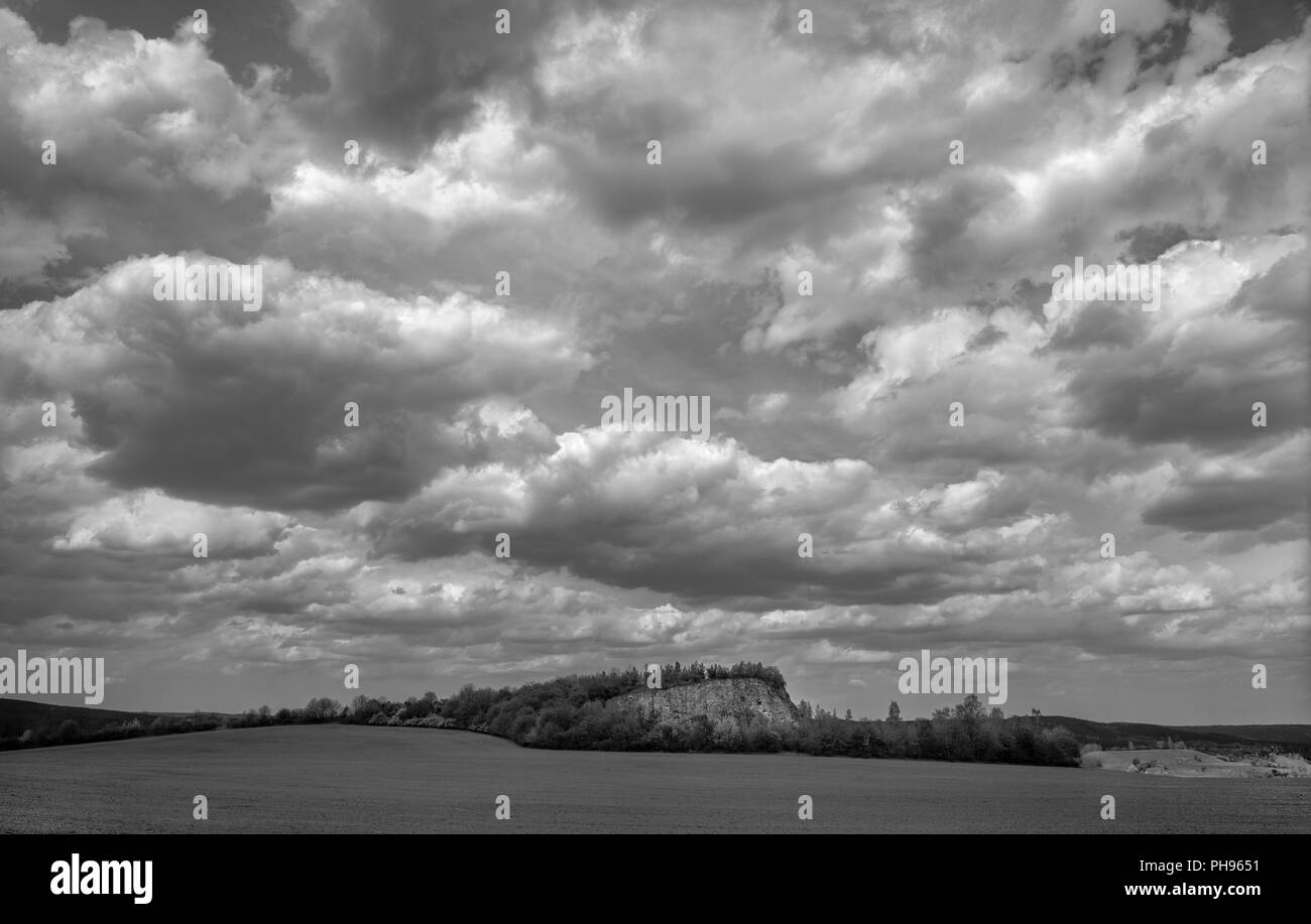 Landschaft mit Wolken Stockfoto