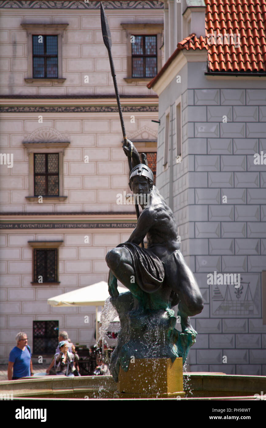 Springbrunnen von Mars, Marktplatz, Altstadt, Poznan, Polen. Stockfoto