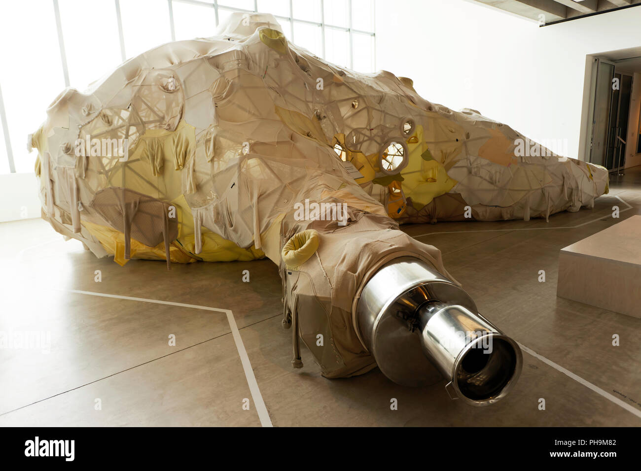 YIn Xiuzhen der Installation 'Digestive Hohlraum' auf temporäre Anzeige an der Turner Contemporary, Ramsgate, Kent Stockfoto