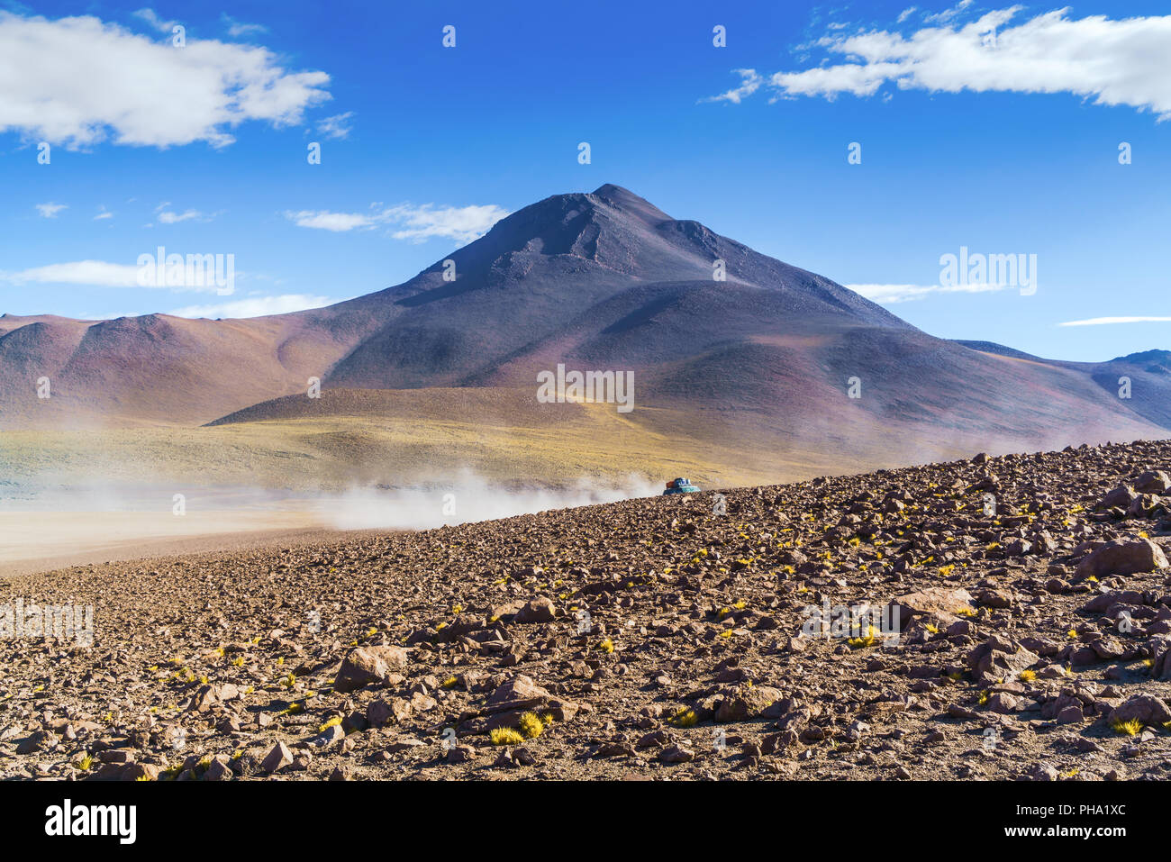 Angesichts der hohen Berge im Nationalpark Stockfoto