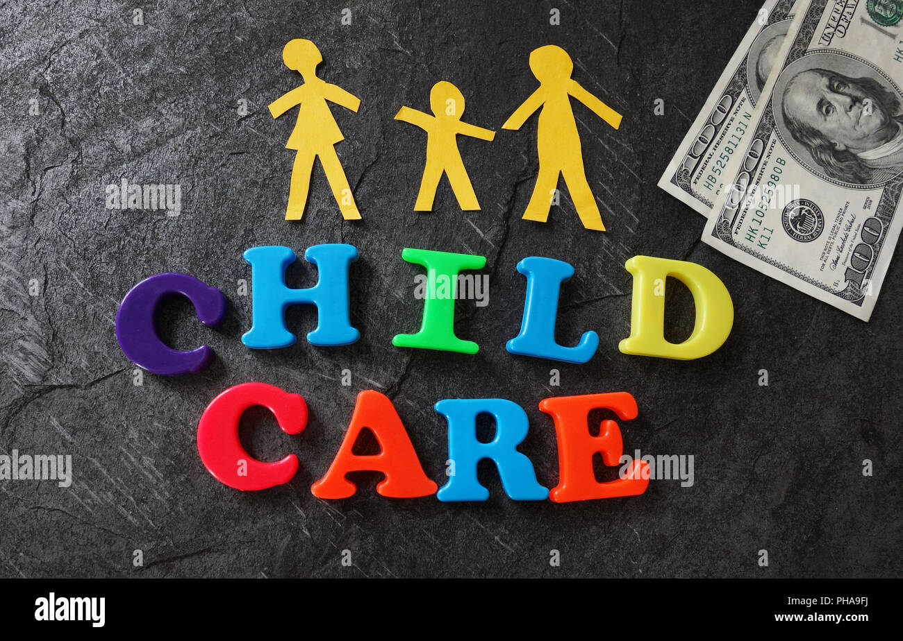 Kosten für die Kinderbetreuung Stockfoto