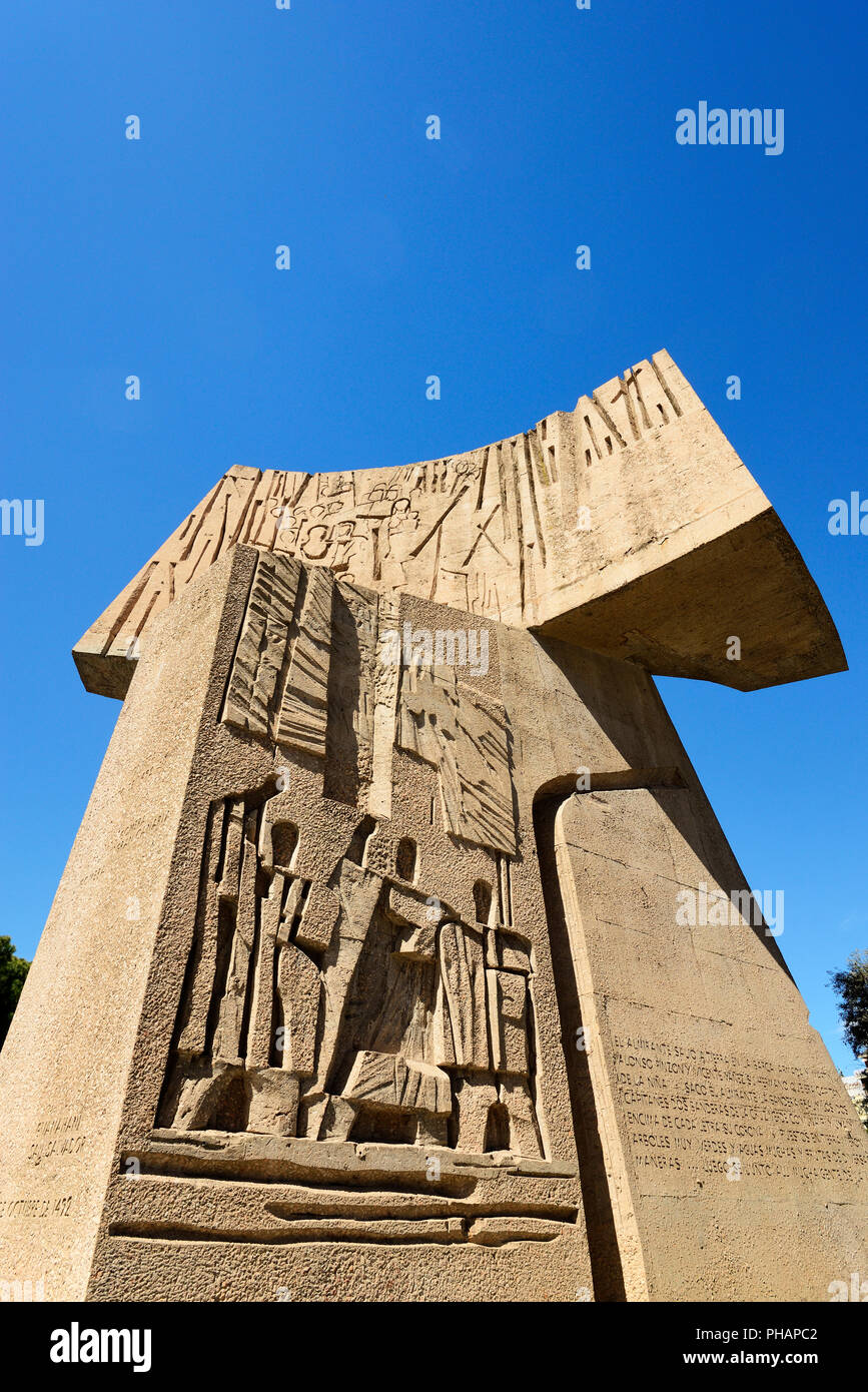 Denkmal für Blas de Lezo, einem berühmten spanischen Admiral (1689-1741) an der Plaza de Colon. Madrid, Spanien Stockfoto