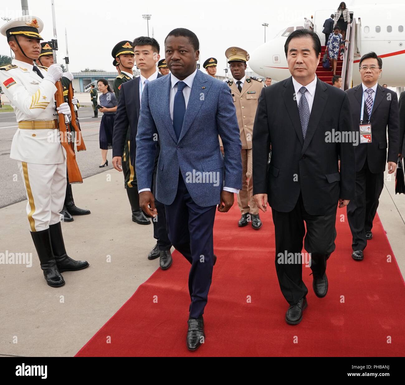 Peking, China. 1. Sep 2018. Togoischen Präsidenten Faure Gnassingbe kommt in Peking, der Hauptstadt von China, Sept. 1, 2018, zum Beijing Gipfel des Forum für chinesisch-afrikanische Zusammenarbeit (FOCAC) teilzunehmen. Quelle: Xing Guangli/Xinhua/Alamy leben Nachrichten Stockfoto