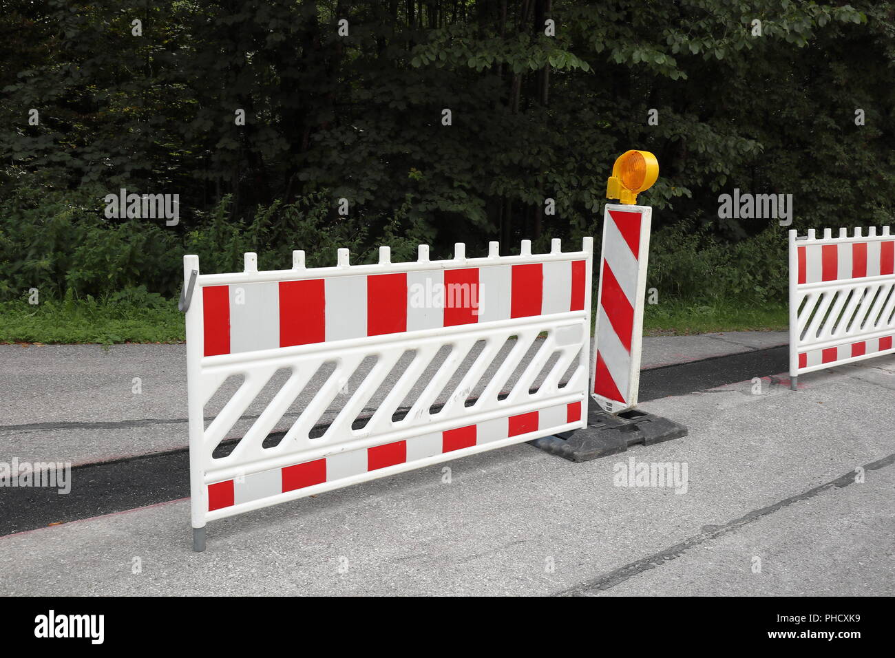 Barriere auf der Straße Stockfoto