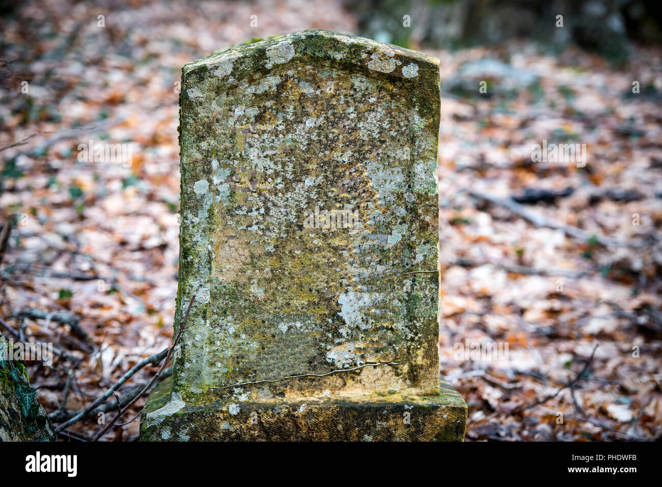 Alten Grabstein Stockfoto