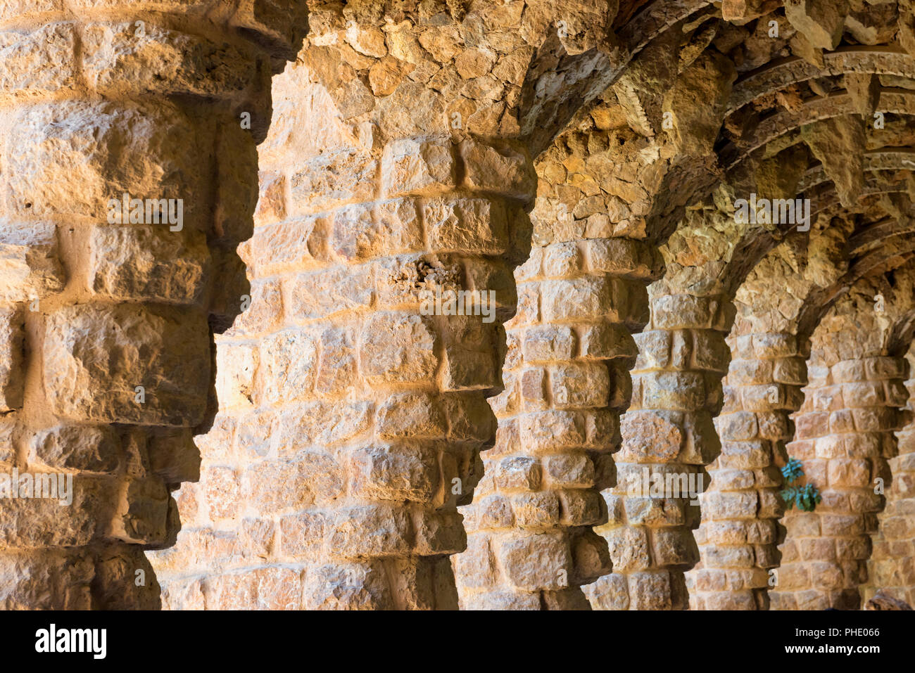 Stein Spalten der Park Güell Stockfoto