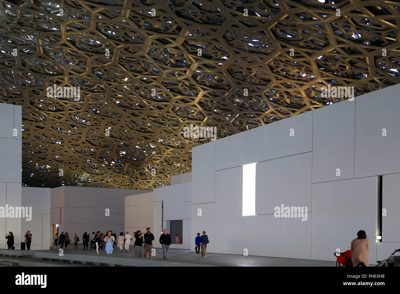 Louvre Abu Dhabi, Museum für Moderne Kunst Stockfoto