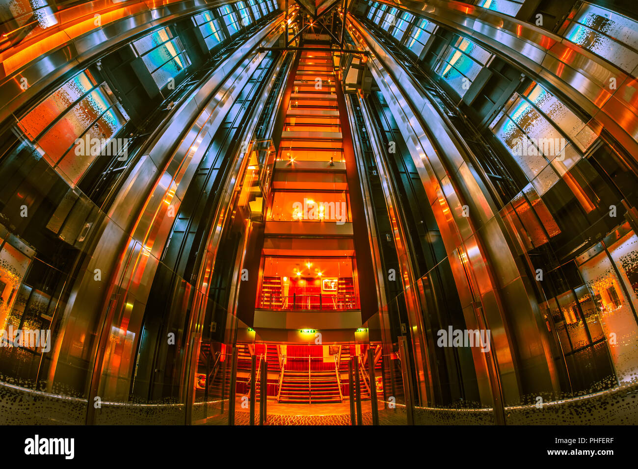 Kreuzfahrtschiff Lobby Atrium auf Celebrity Cruises Stockfoto